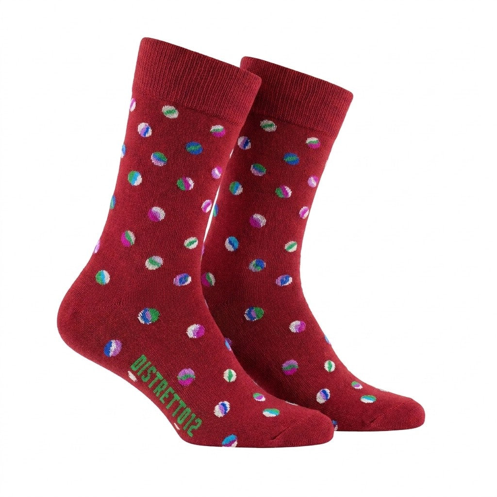 Red marble-patterned cotton socks for men by Cellini Uomo, part of the Distretto73 Filoscozia collection.