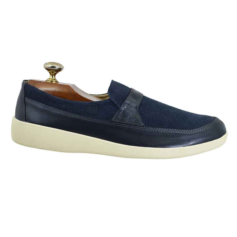 Johnny Famous B-Style Park West Low Casuals