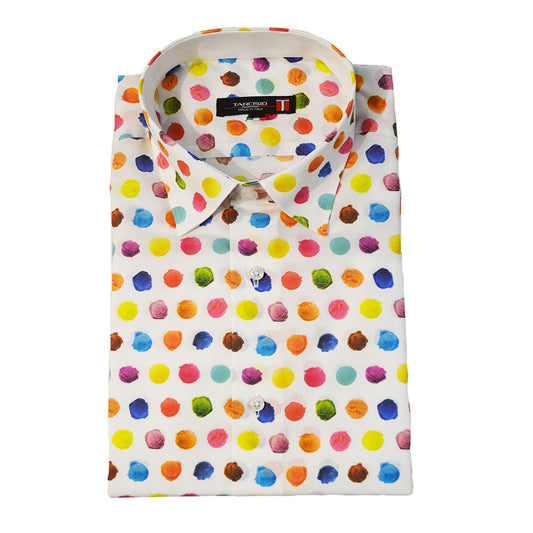 White scoop button-up shirt by Tarcisio, featuring a classic collar and button front, styled with long sleeves and a relaxed fit.