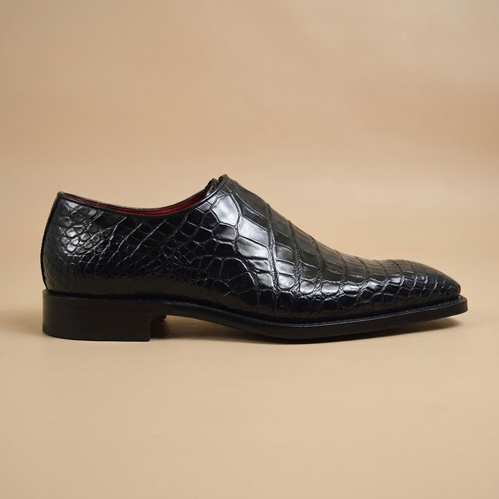Sheriff Collection 2218 alligator leather lace-up shoes with detailed stitching and polished finish, showcasing a stylish footwear design.