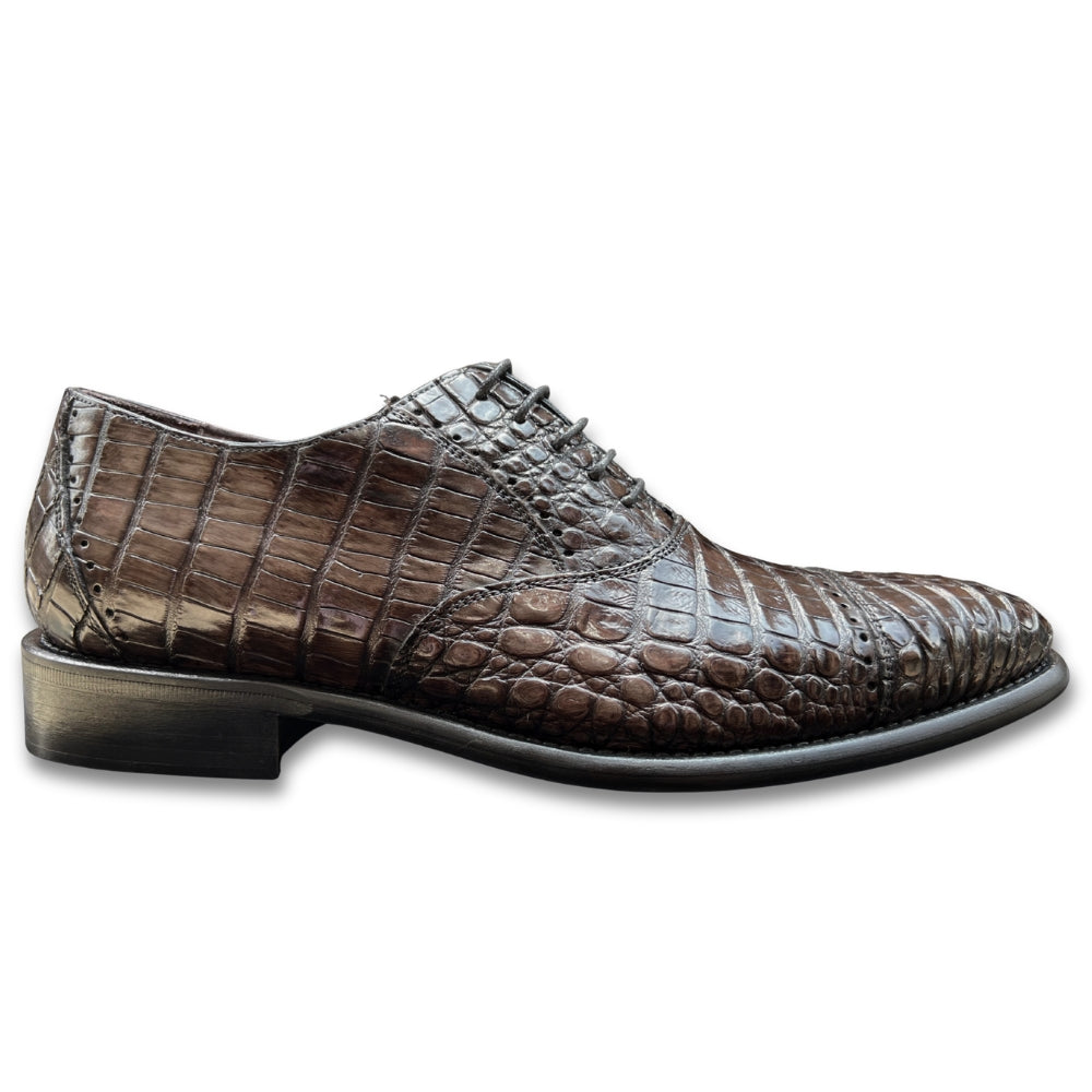 Calzoleria Toscana men's lace-up dress shoes in shiny Caiman crocodile leather with a cap-toe design.