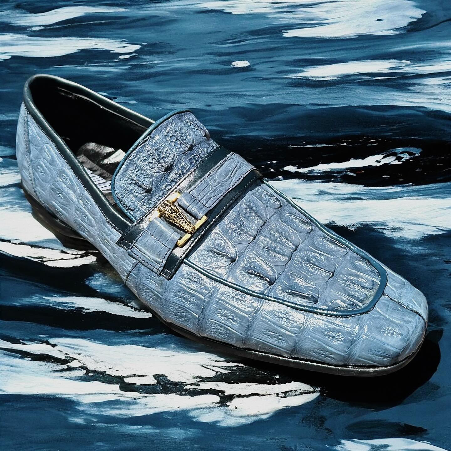 Mauri 9200 Hornback Crocodile Loafers showing dark brown crocodile leather with sleek slip-on shoe design