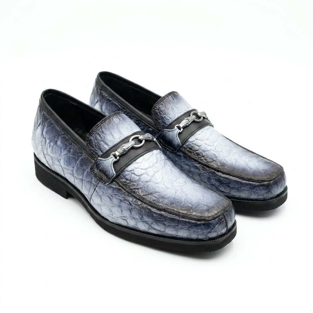 Mauri 4894 Alligator Loafers, stylish men's shoes with glossy alligator leather, featuring classic slip-on design and detailed stitching.