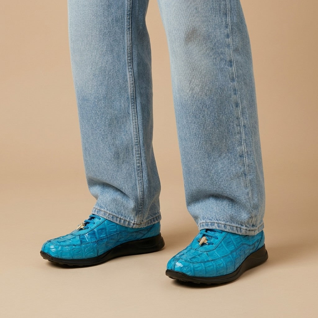 Mauri 8900 Caiman Fuscus sneakers showing navy blue and green design with textured soles and stylish laces.