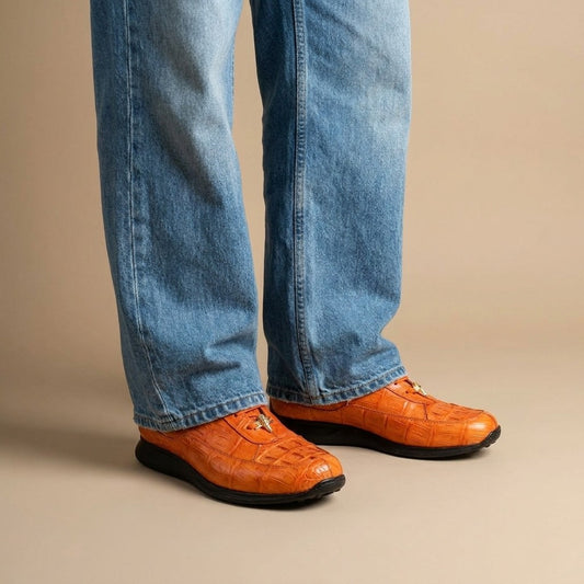 Mauri 8900 Caiman Fuscus orange sneakers with stylish design and athletic sole, featuring vibrant color and comfortable fit.