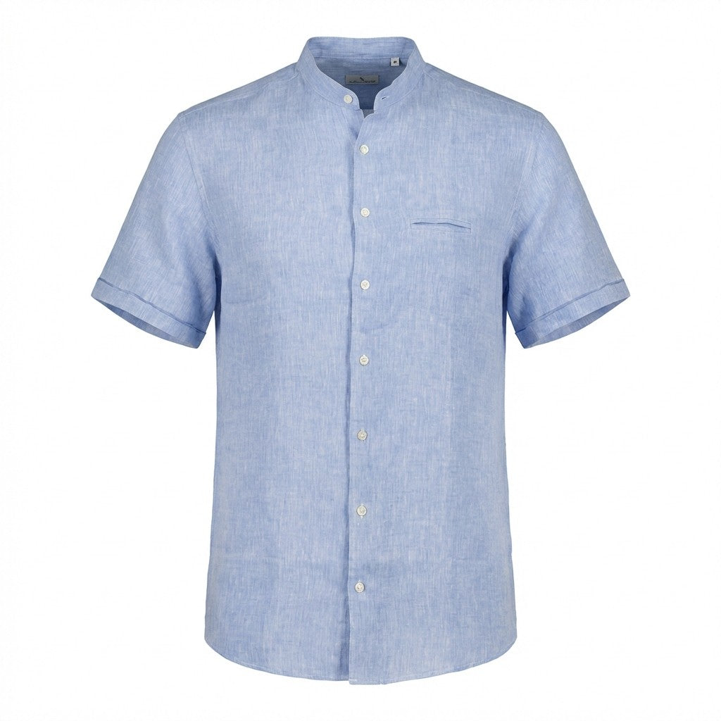 Andrea BOSSI short sleeve linen button-up shirt, lightweight and breathable, shown in a natural pose in a casual setting.