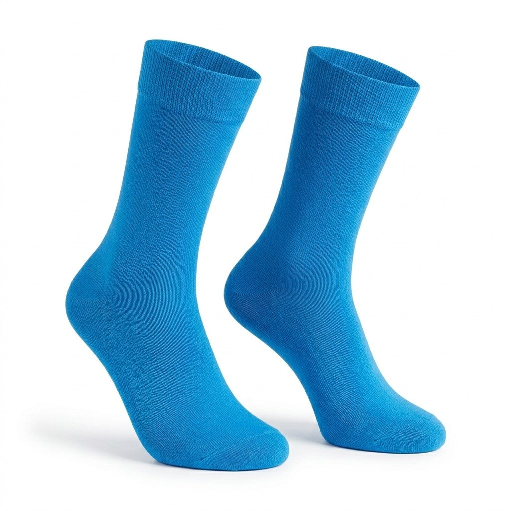 Bright blue Cellini Uomo Distretto73 men's dress socks in 100% Filoscozia cotton, solid color, soft and comfortable for formal wear.