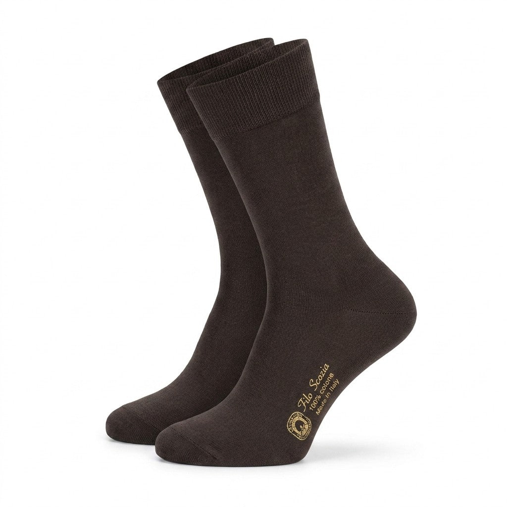 Cellini Uomo brown men's dress socks made from 100% Filoscozia cotton, solid color design, suitable for formal wear.