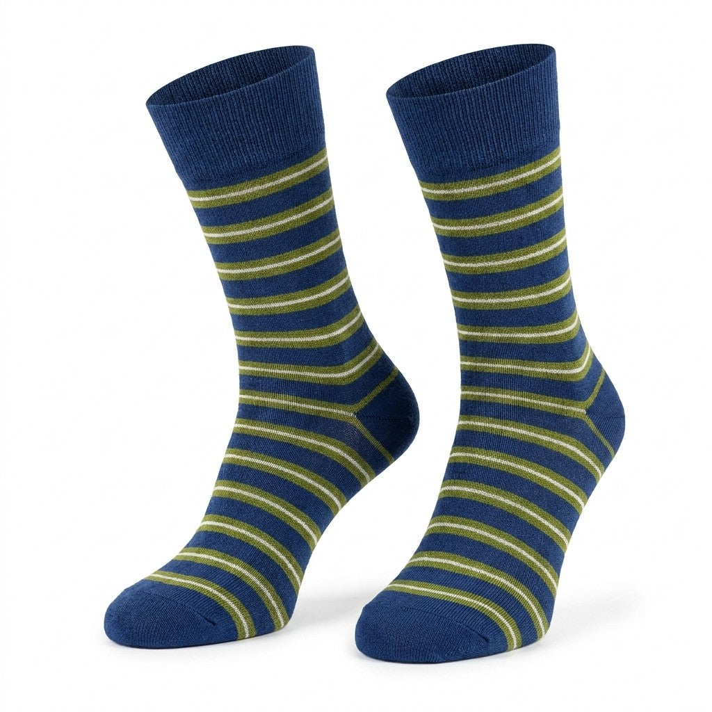 Cellini Uomo Distretto73 men's Filoscozia cotton striped crew socks in olive green and navy with a classic striped pattern