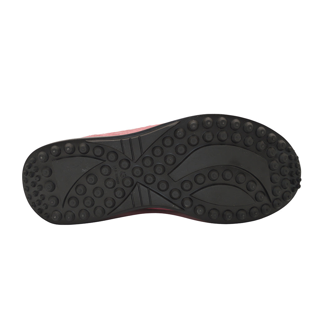 Mauri 8900 Alligator Pink Sneakers featuring textured alligator-style upper and comfortable sneaker design