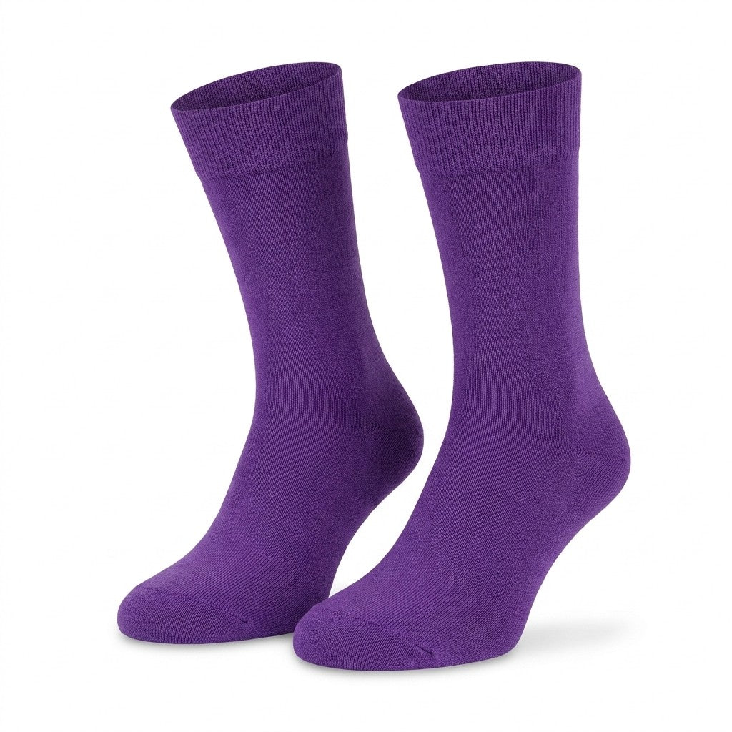 Purple Cellini Uomo Distretto73 men's dress socks made of 100% Filoscozia cotton with a solid color design.