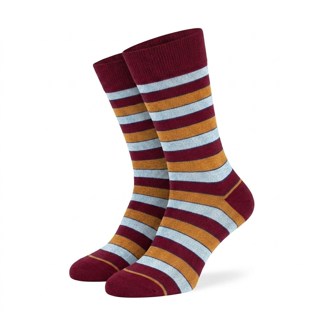 Cellini Uomo Distretto73 men's Filoscozia cotton striped crew socks in red, grey, and orange with a comfortable crew length.